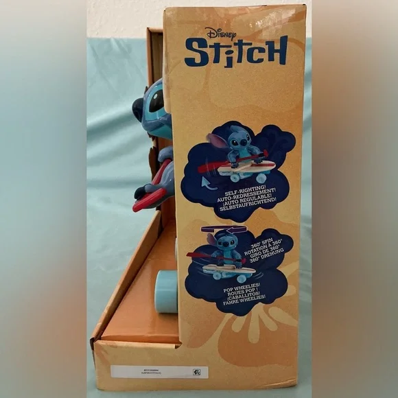 Jada Toys Disney Surfer Stitch Radio Control - Picture 2 of 8